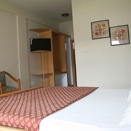 Pine Top Hotels Naran Exterior foto