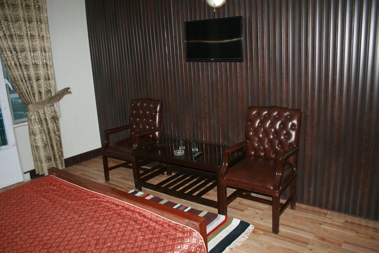 Pine Top Hotels Naran Exterior foto